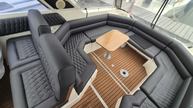 Sunseeker 38 Martinique