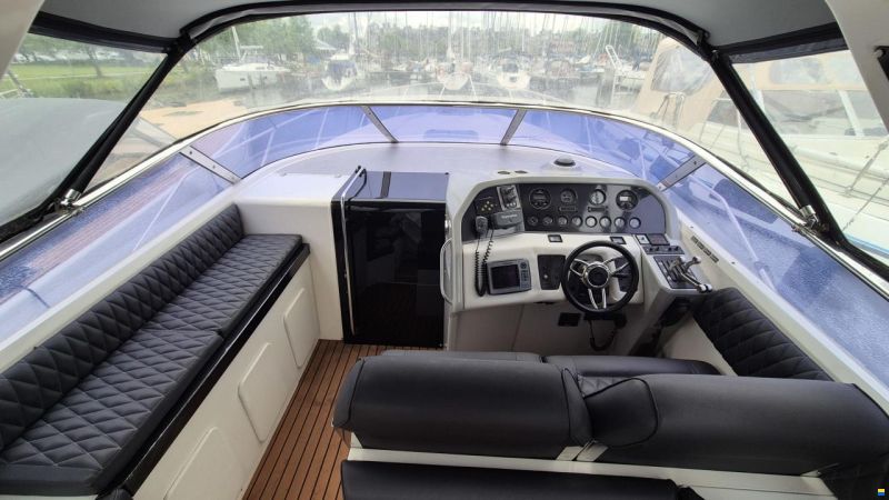Sunseeker 38 Martinique