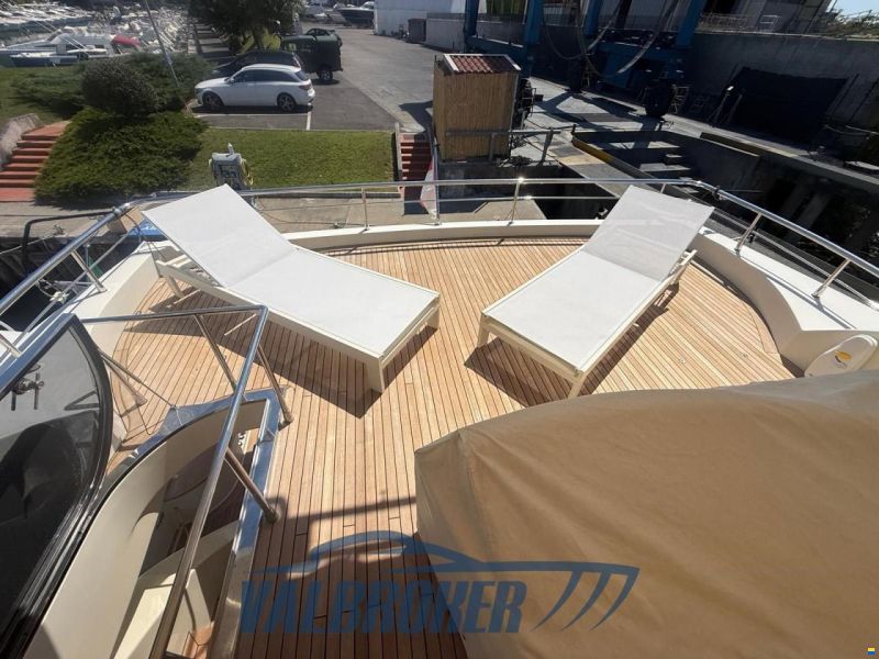 Riva 85 Opera