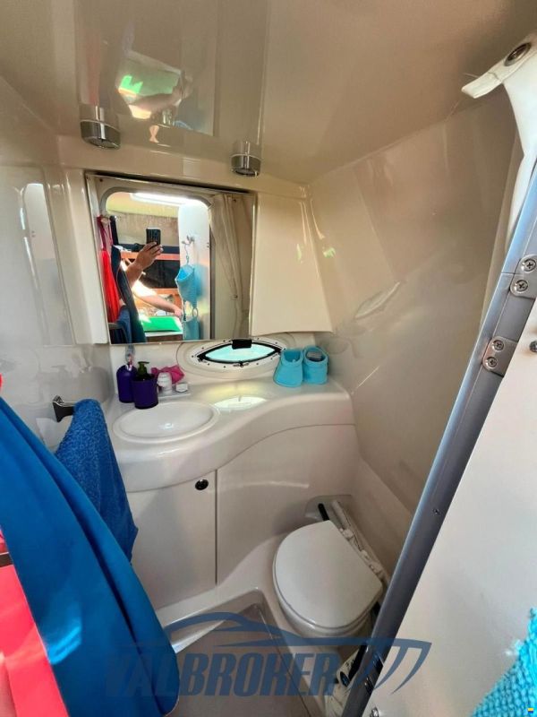 Bayliner 245