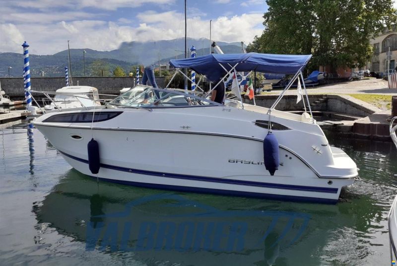Bayliner 245