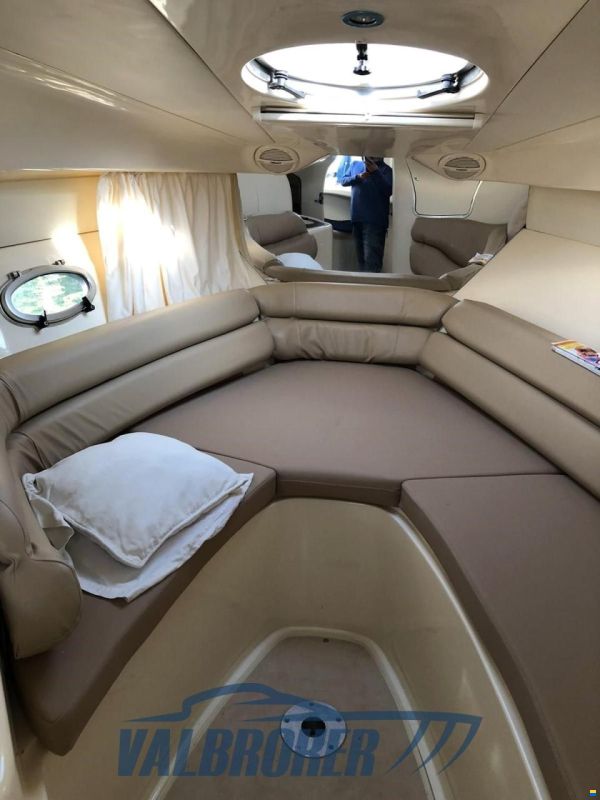 Bayliner 245