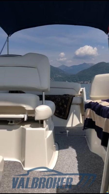 Bayliner 245