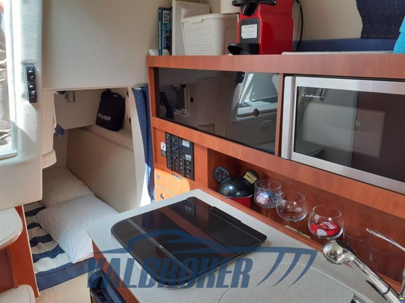 Bayliner 245