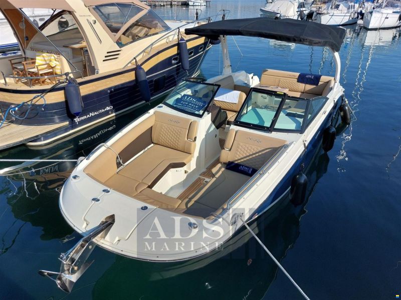 Sea Ray 270 SDX
