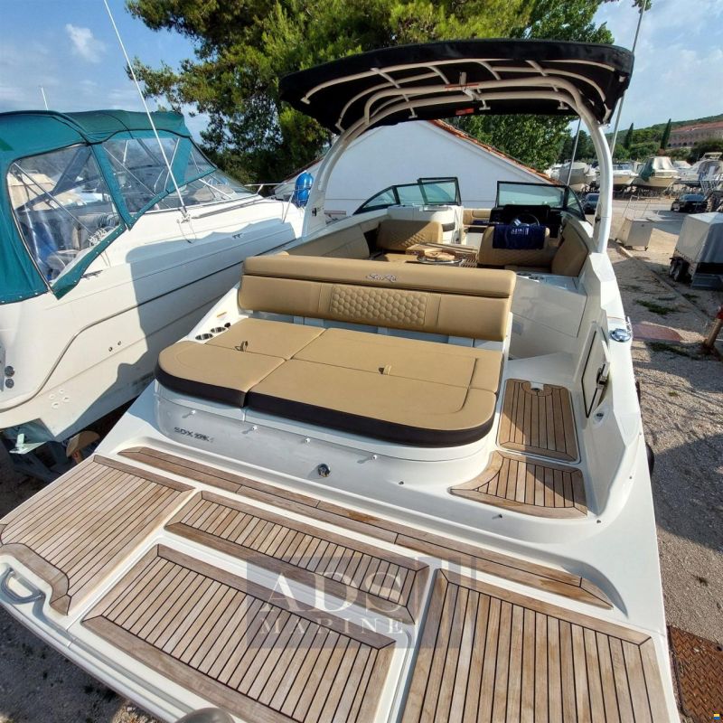Sea Ray 270 SDX