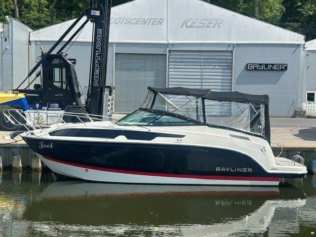 Bayliner CIERA 8