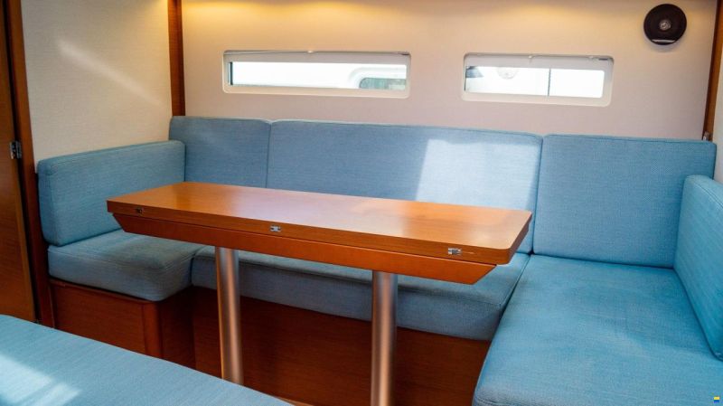Jeanneau Sun Odyssey 410