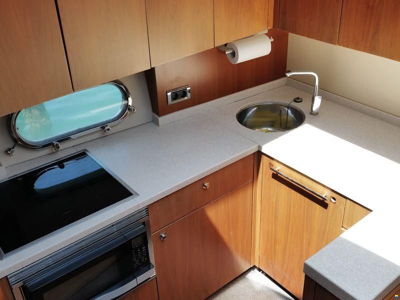 Sunseeker Manhattan 53
