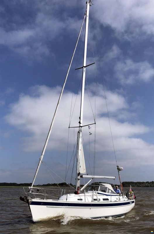 Hallberg-Rassy Hallberg Rassy 37
