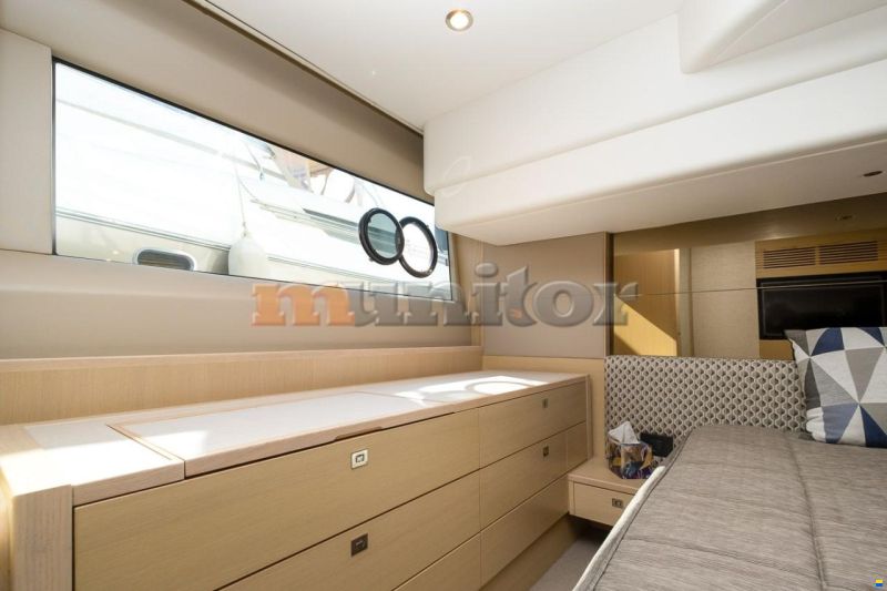 Princess 49