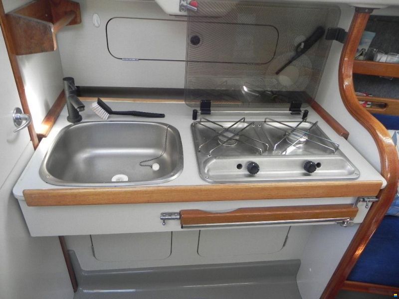 Dehler 28
