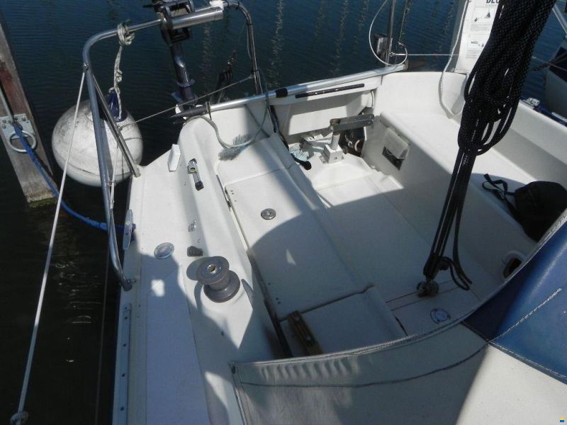 Dehler 28