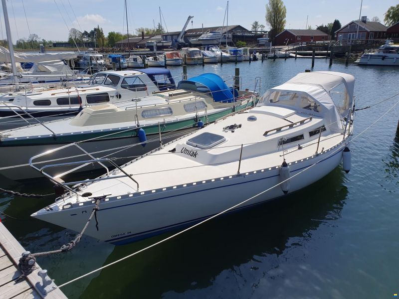 Omega 28