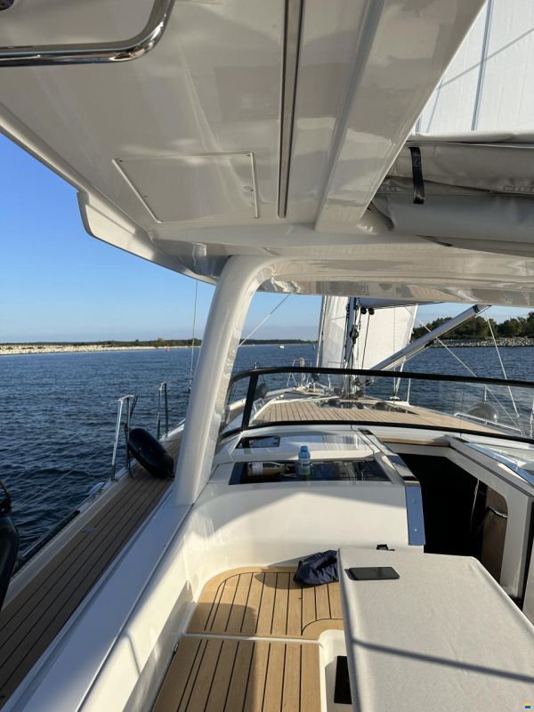 Hanse 460
