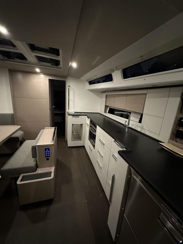 Hanse 460