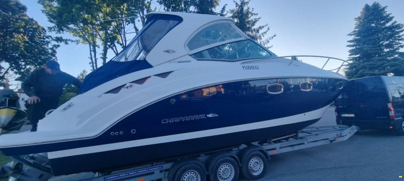 Chaparral 310 Signature