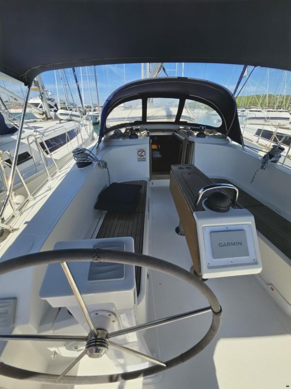 Bavaria CRUISER 41