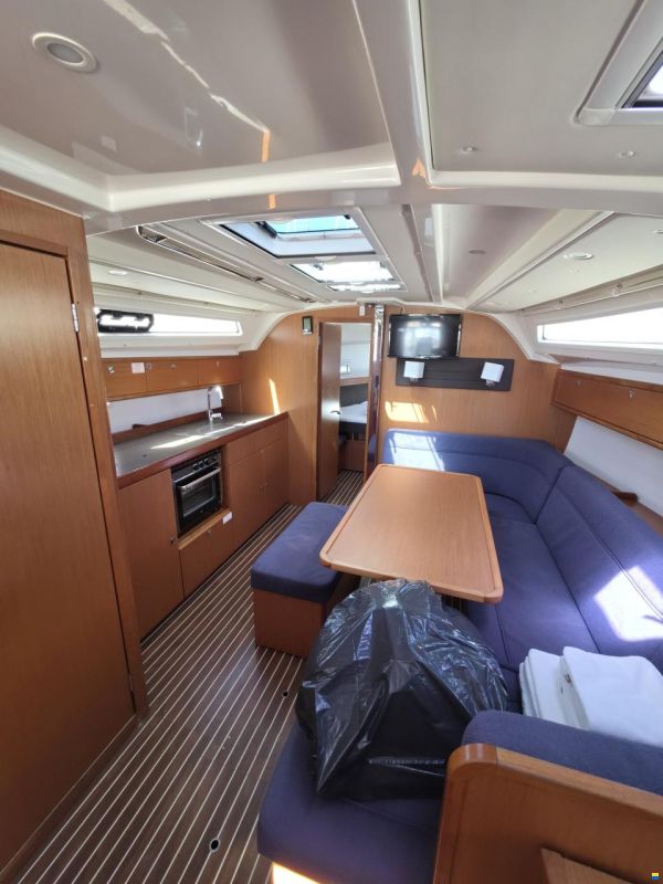 Bavaria CRUISER 41