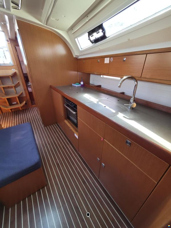 Bavaria CRUISER 41