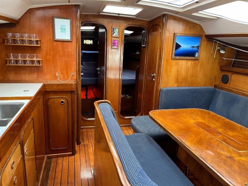 Beneteau Oceanis 430