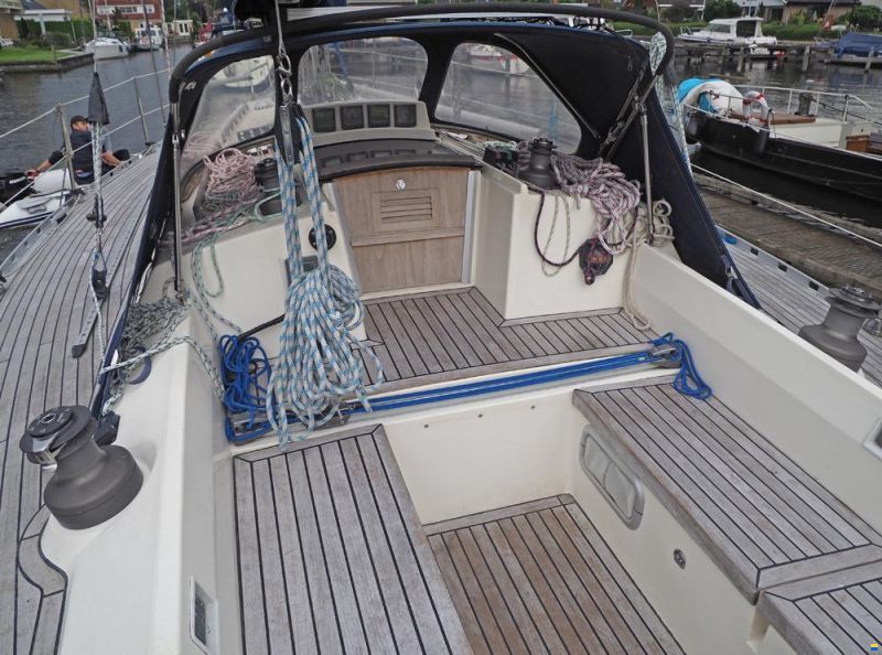 Spirit 36