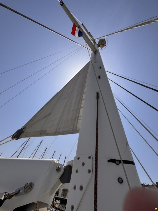 Jeanneau 57
