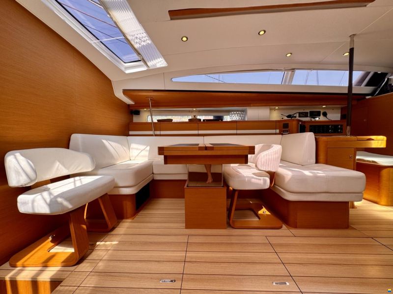 Jeanneau 57