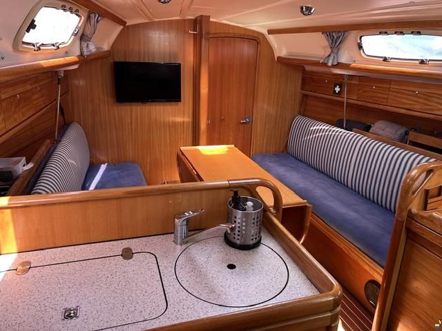 Bavaria 30 Cruiser