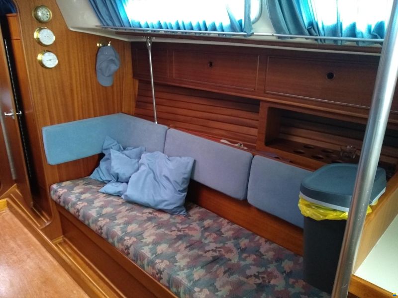 Spirit 32