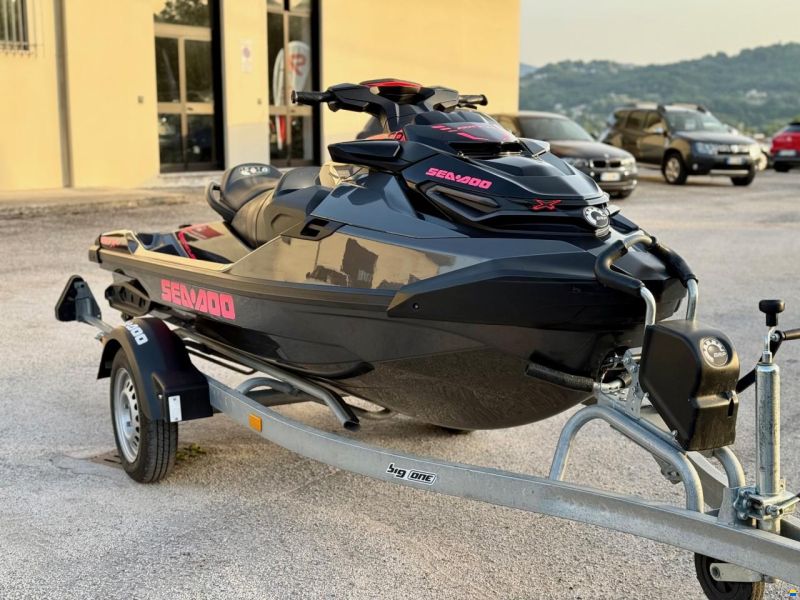 Sea-Doo RXT XRS300