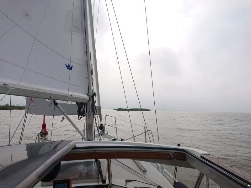 LM 28