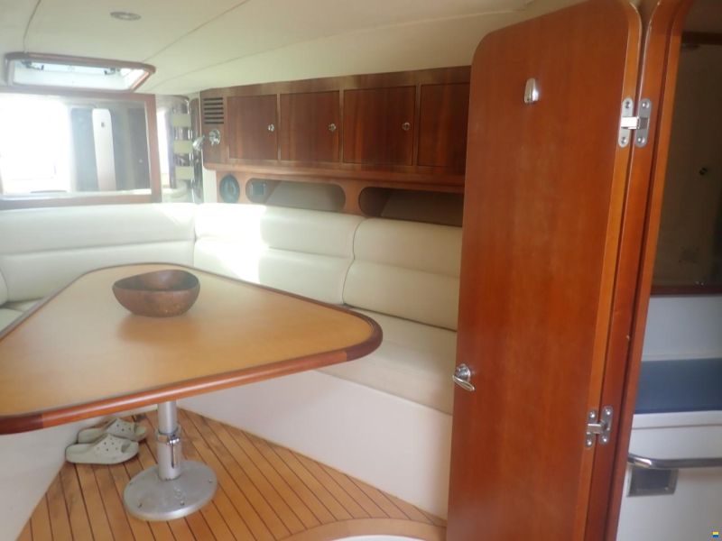 Chris Craft 36 Corsair