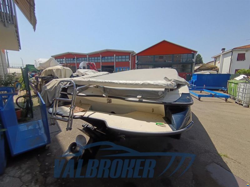 Performance Marine 607 Performance