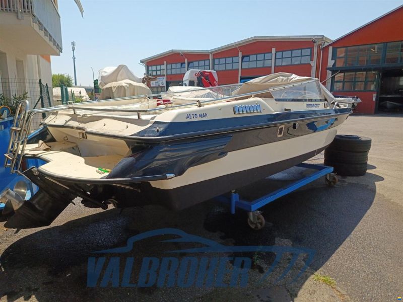 Performance Marine 607 Performance