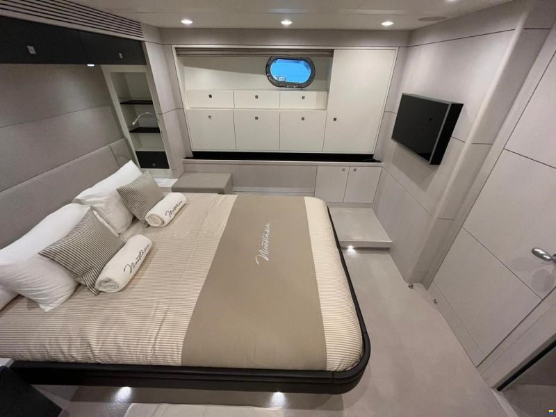 Van der Valk 85