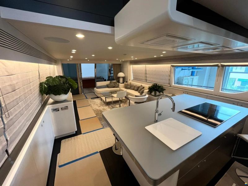 Van der Valk 85