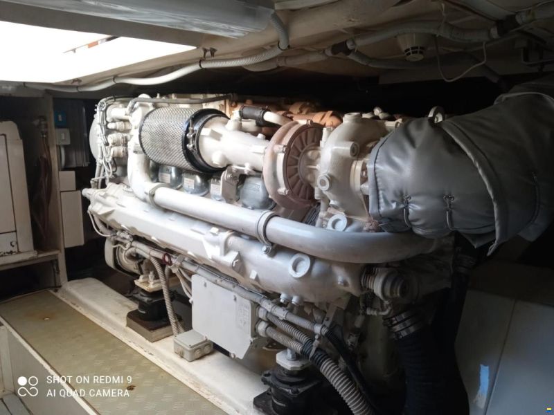 Ferretti 62