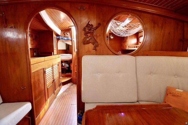 RJ 140