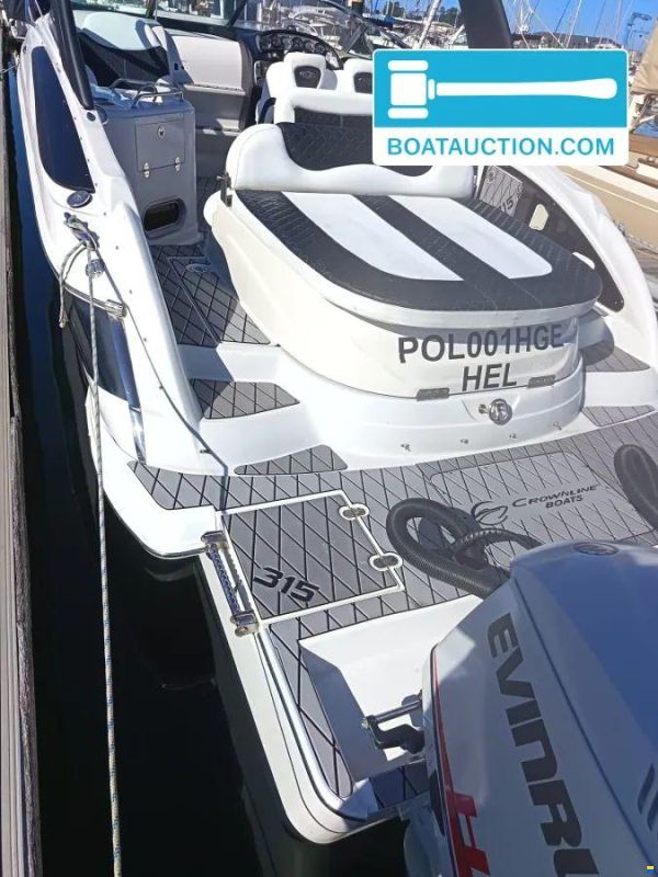 Crownline 315 SCR