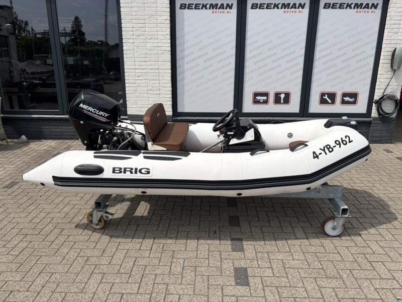 Brig Inflatable Boats Falcon 330 de Luxe