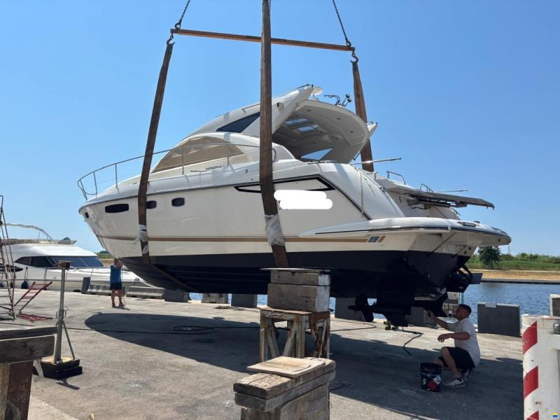 Fairline TARGA 44
