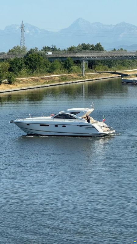 Fairline TARGA 44