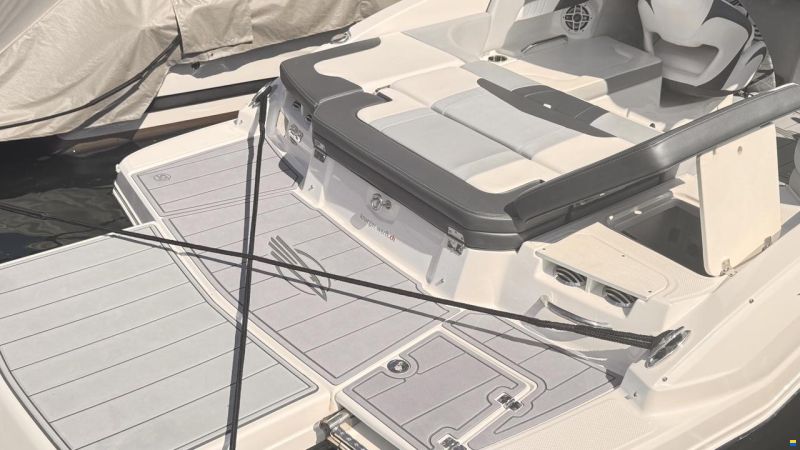 Chaparral 23 SSI