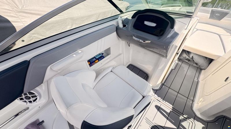 Chaparral 23 SSI