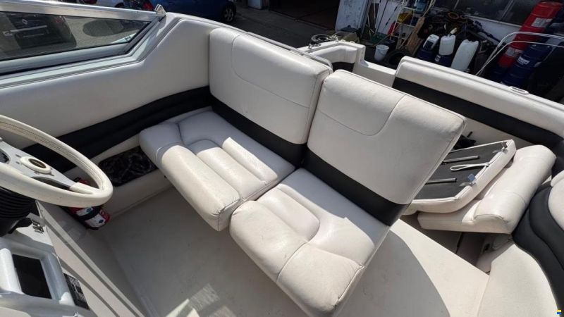 Crownline Crowliner 250cr