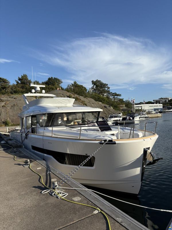 Nimbus 495 Flybridge