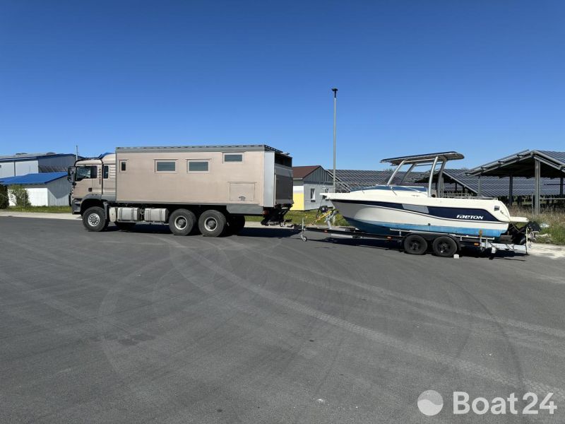 TUR Marine Daycruiser