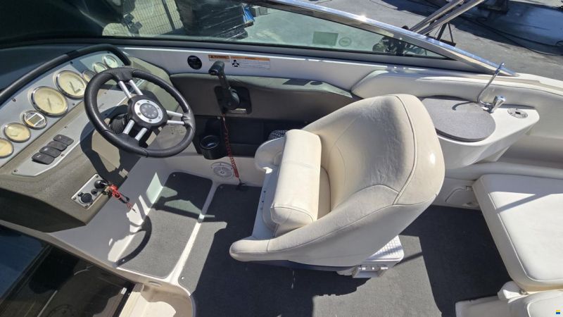 Regal 2250 cuddy