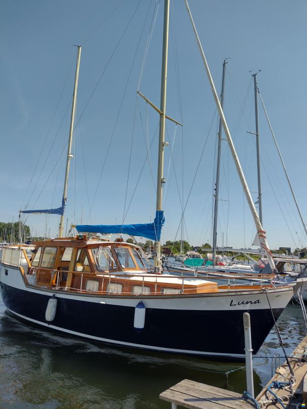 Siltala Nauticat 33